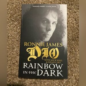 Rainbow in the Dark Book by Ronnie James Dio